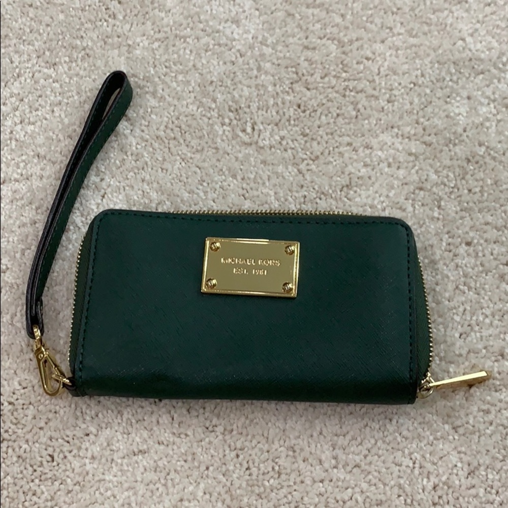 Michael Kors Wristlet